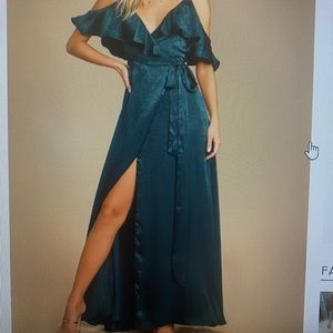 Lulu’s Moriah Emerald Green Satin Dress